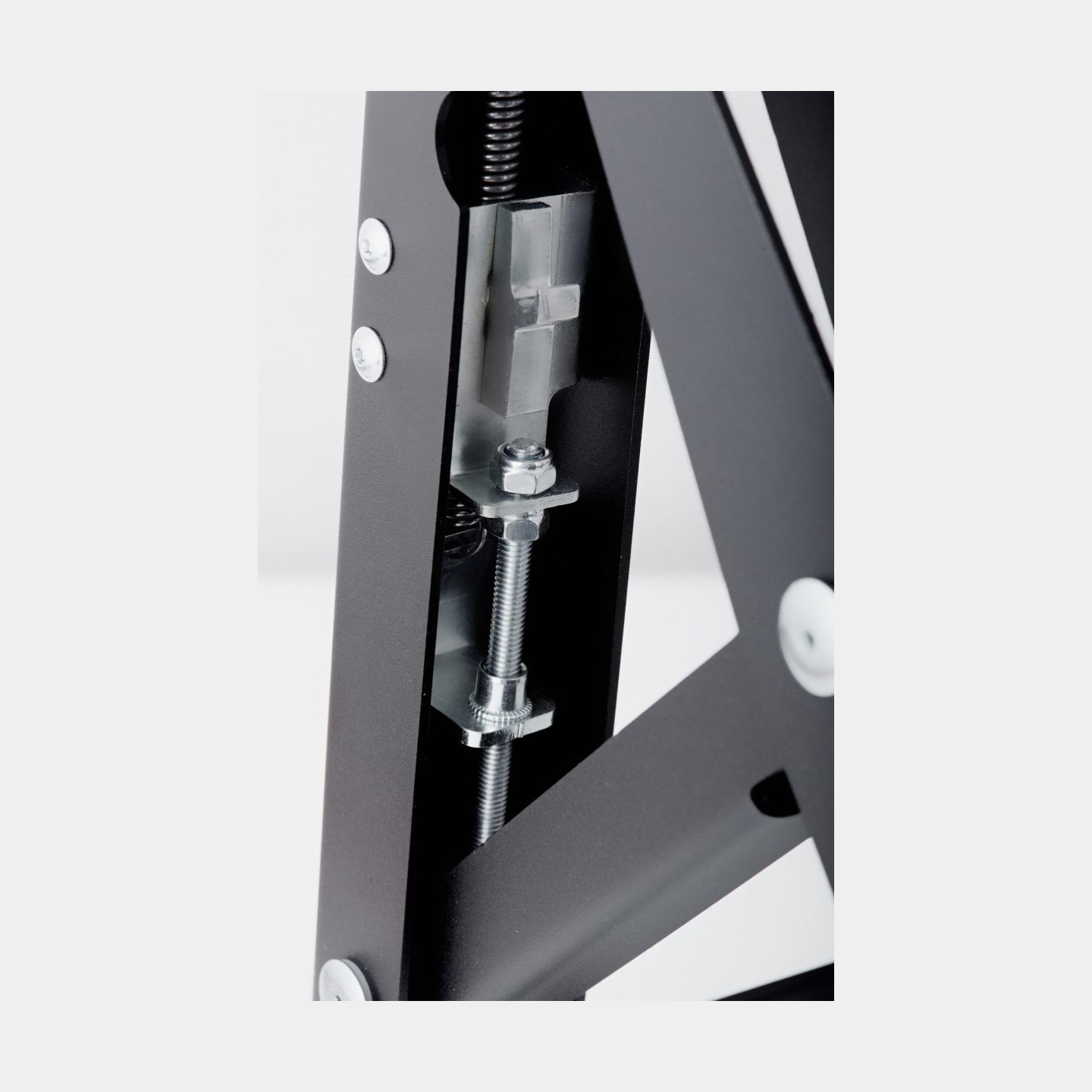 Edbak VWPOP65-L POPOUT VIDEOWALL MOUNT