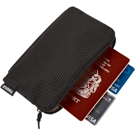Thule | Crossover 2 | Travel Organizer | 2-in-1 pouch | Black