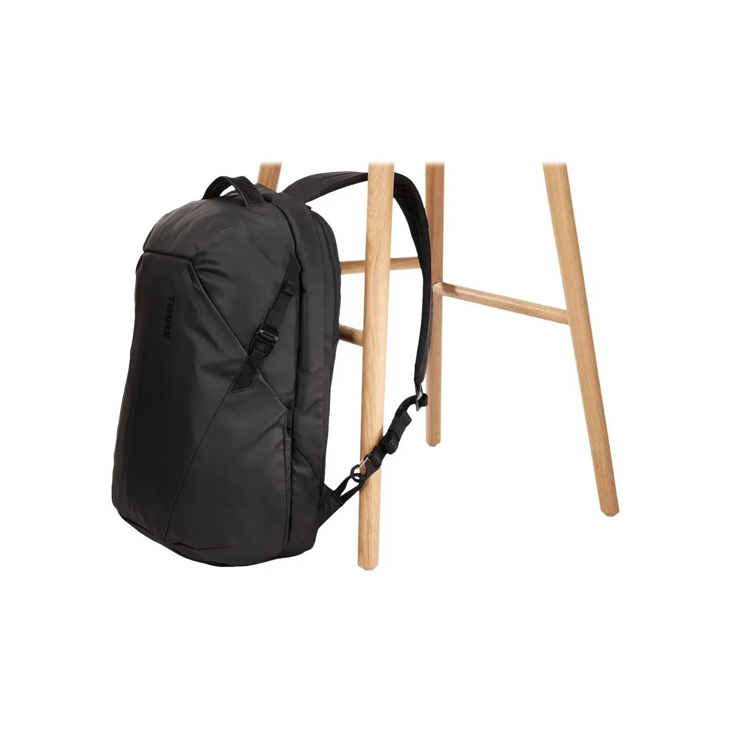 Thule | TACTBP-116 Tact | Backpack 21L | Backpack for laptop | Black