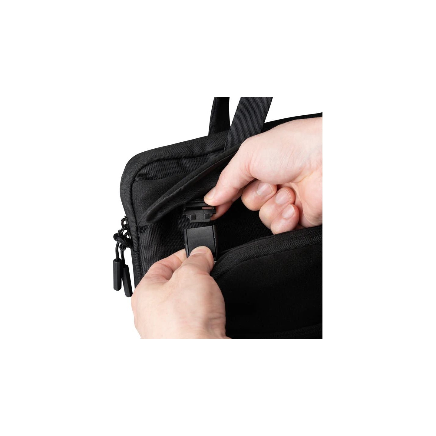 Targus WORK 14" 3-IN-1 TECH BRIEF, BLACK