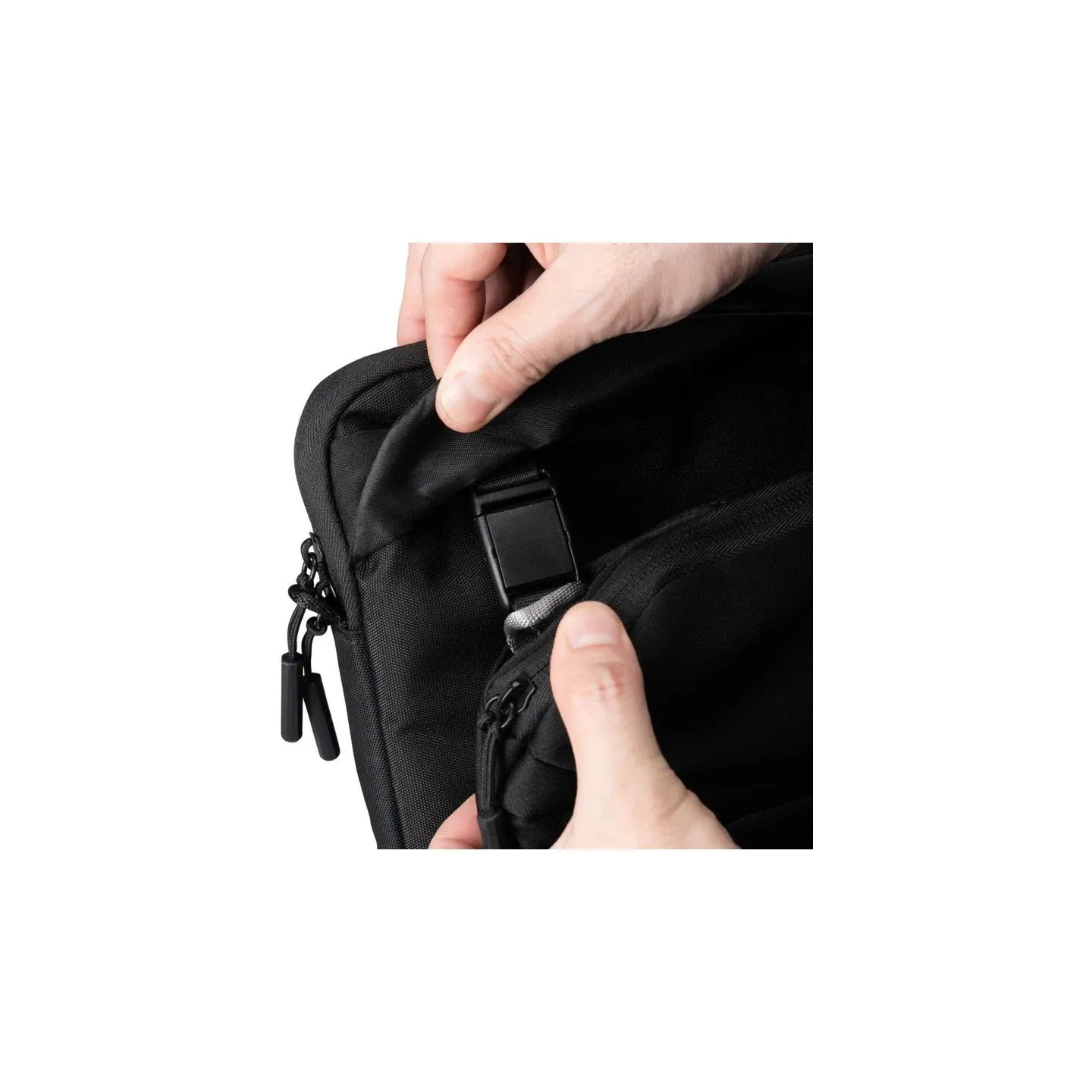 Targus WORK 14" 3-IN-1 TECH BRIEF, BLACK