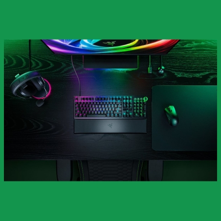 Razer Huntsman V3 Pro 8KHz | Gaming keyboard | Wired | US | Razer Analog Optical Switch Gen-2 | Black