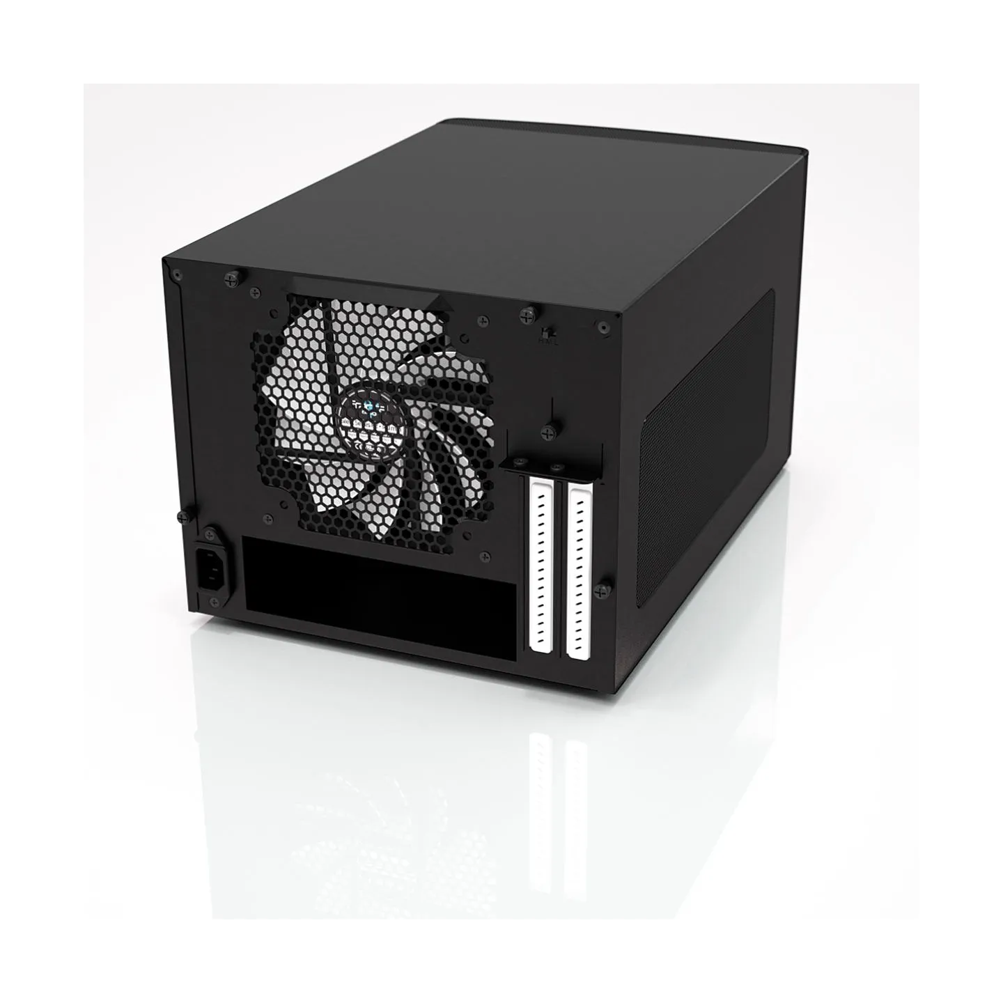 Fractal Design | NODE 304 | 2 - USB 3.0 (Internal 3.0 to 2.0 adapter included)1 - 3.5mm audio in (microphone)1 - 3.5mm audio out