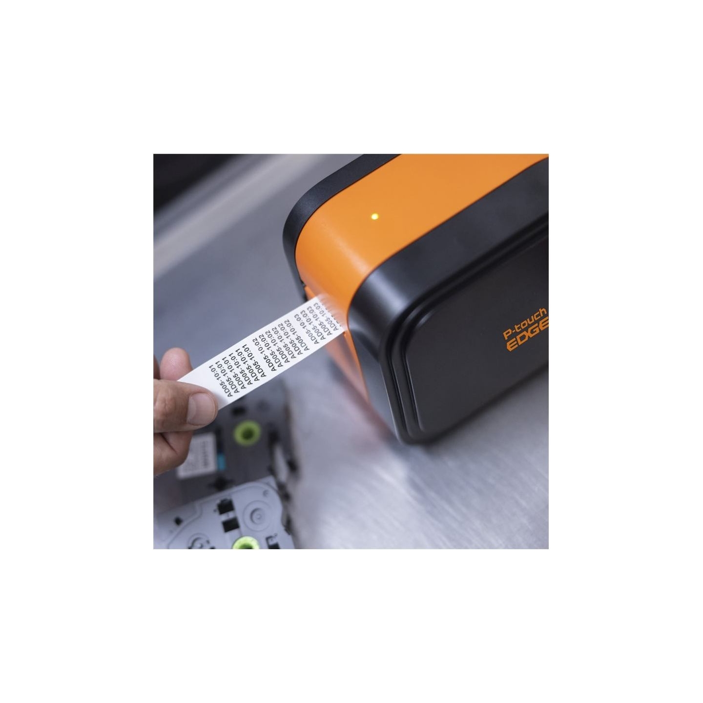 Brother PT-E920BT CUBE, LABEL THERMO PRINTER PORTABLE, USB, BT (TZE-S661)