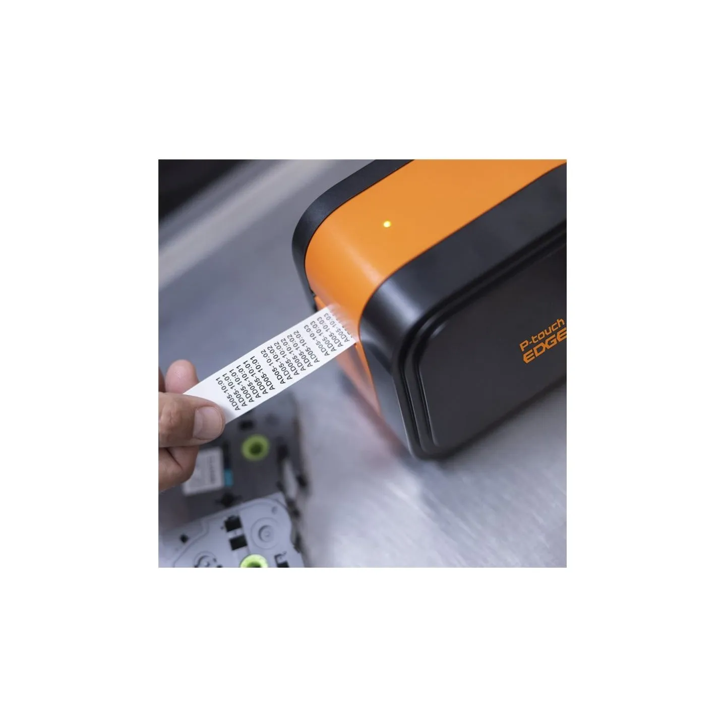 Brother PT-E920BT CUBE, LABEL THERMO PRINTER PORTABLE, USB, BT (TZE-S661)