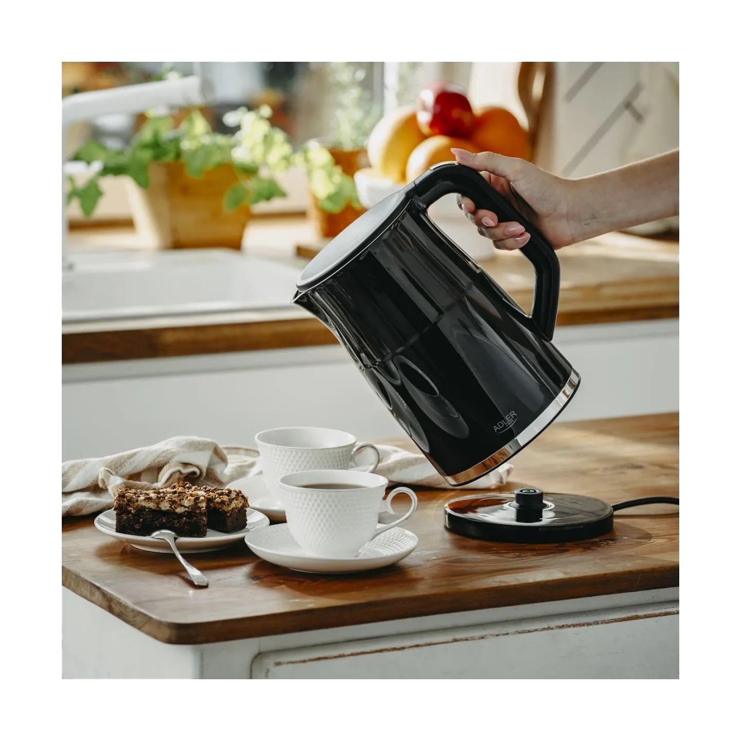 Adler Kettle with LED display | AD 1350 | Electric | 2200 W | 1.7 L | Stainless Steel | 360° rotational base | Black