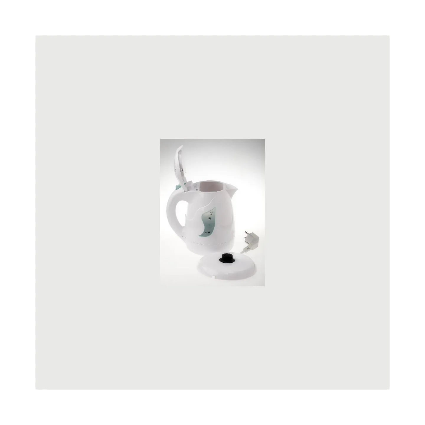 Adler | Kettle | AD 08 | Standard | 850 W | 1 L | Plastic | 360° rotational base | White