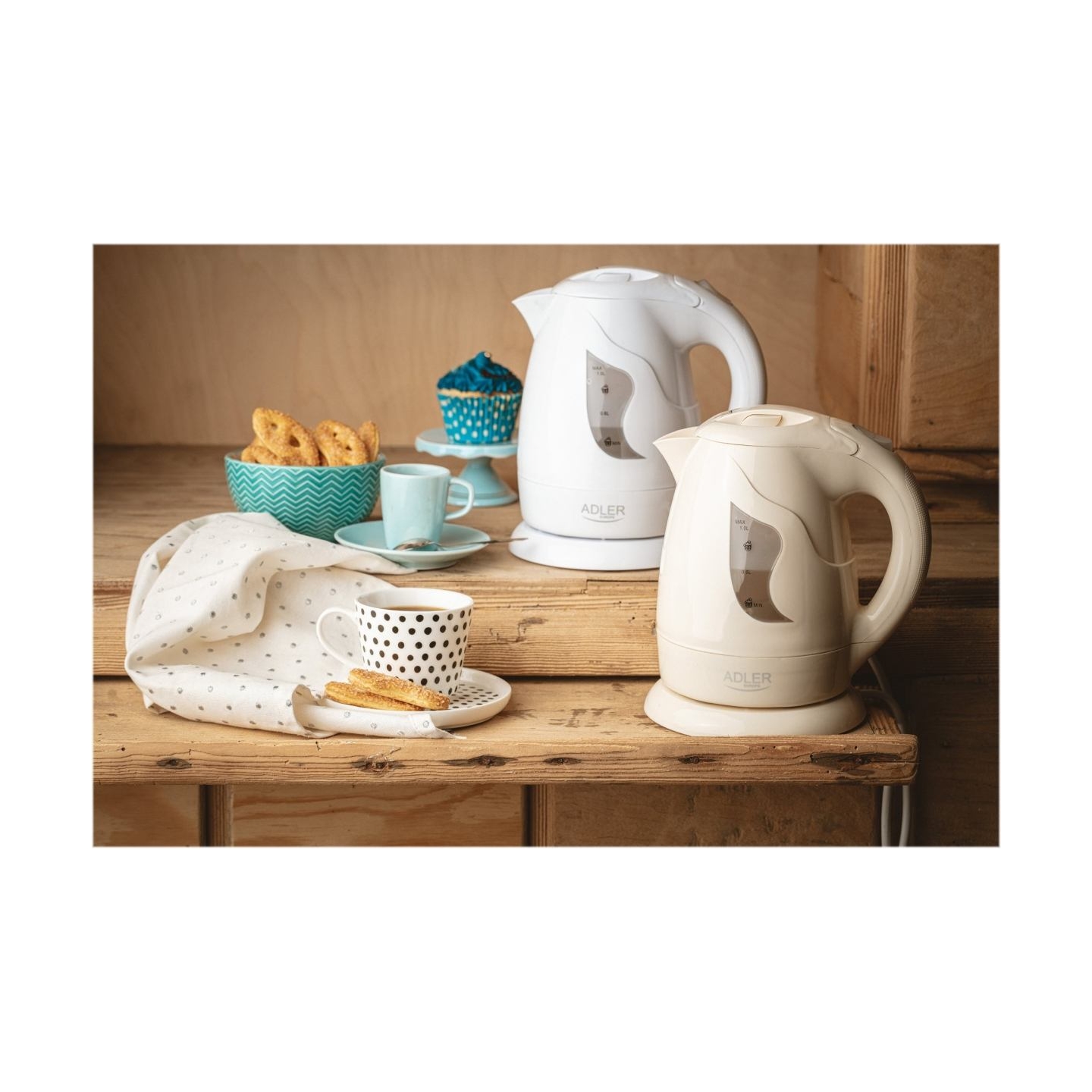 Adler | Kettle | AD 08 | Standard | 850 W | 1 L | Plastic | 360° rotational base | White