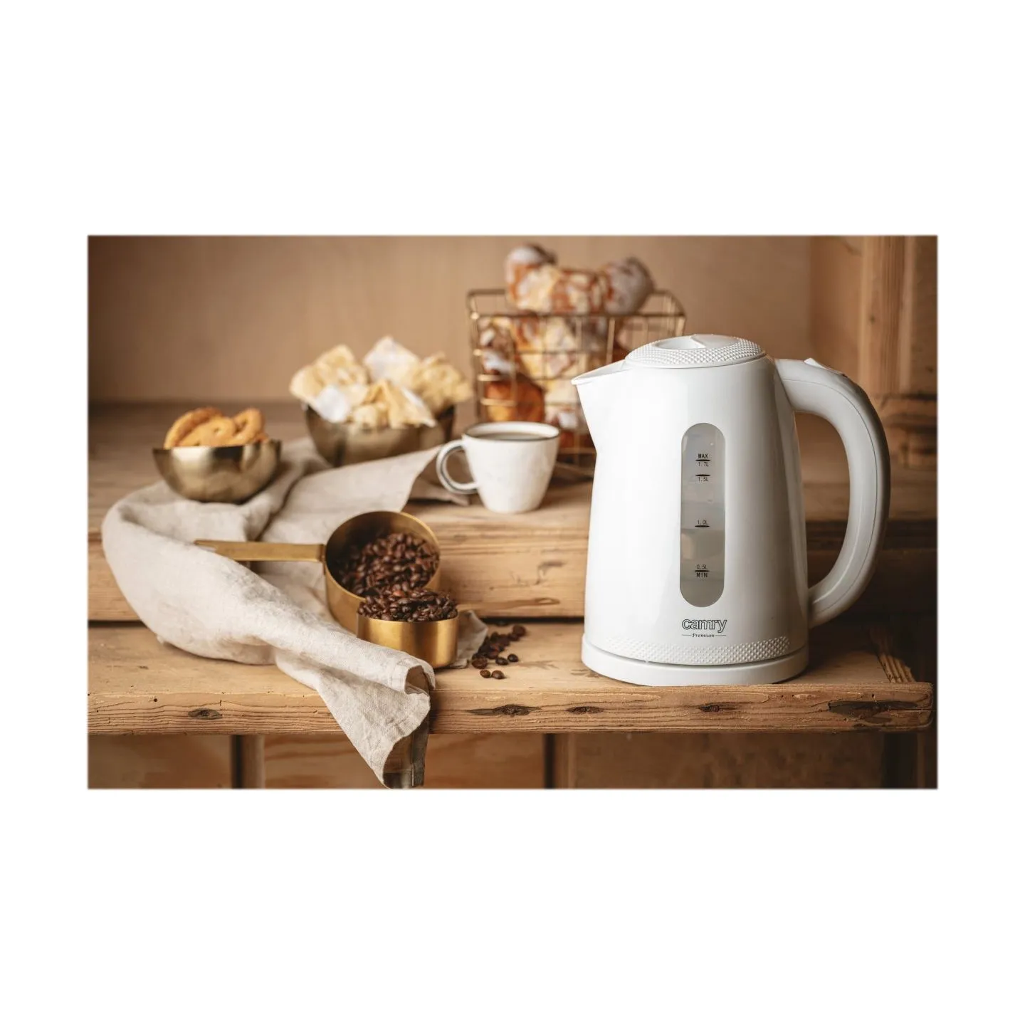Camry | Kettle | CR 1254 | Standard | 2200 W | 1.7 L | Plastic | 360° rotational base | White