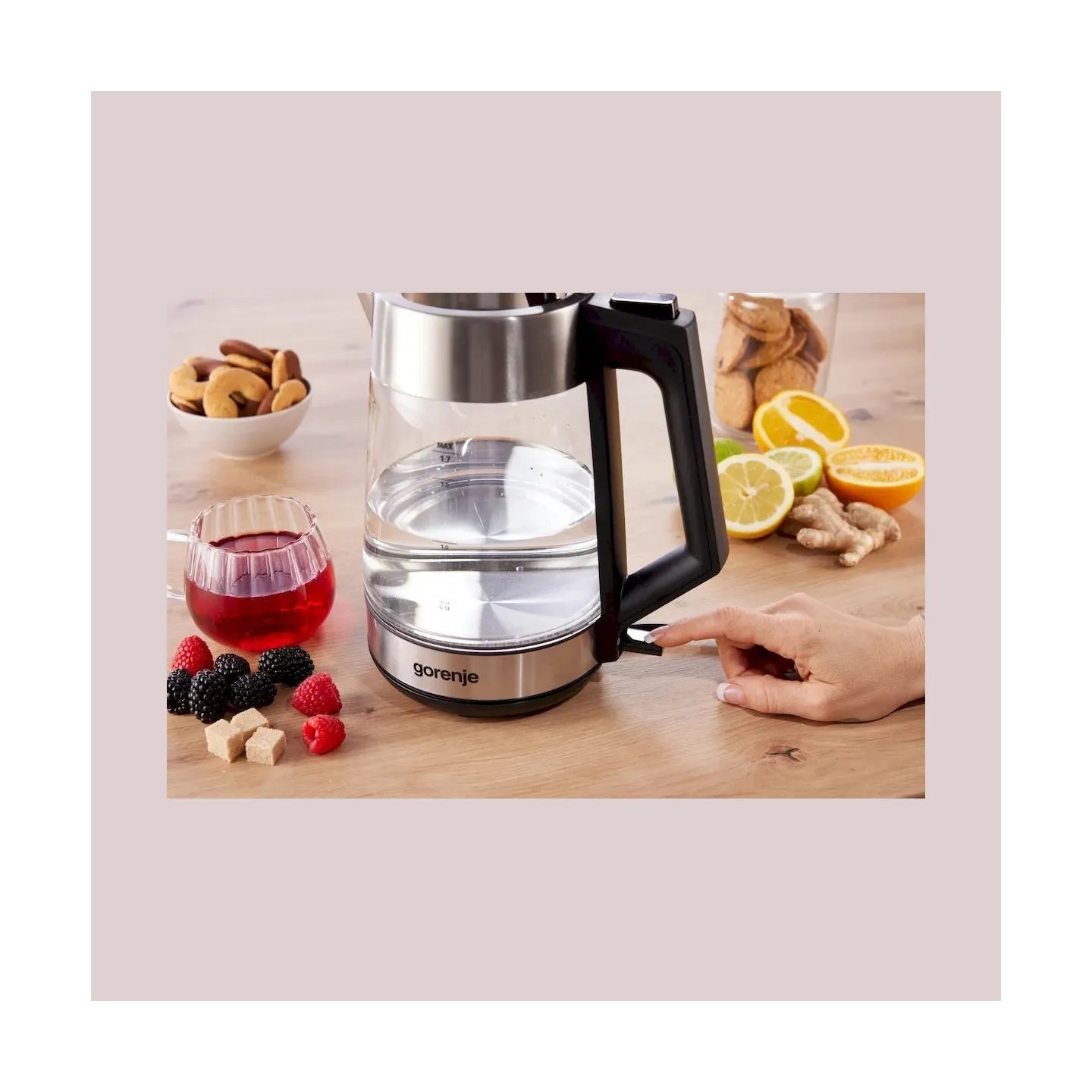 Gorenje K17OGS | Kettle | Electric | 1.7 L | 2200 W | 360° rotational base | Stainless steel/Glass | Stainless steel
