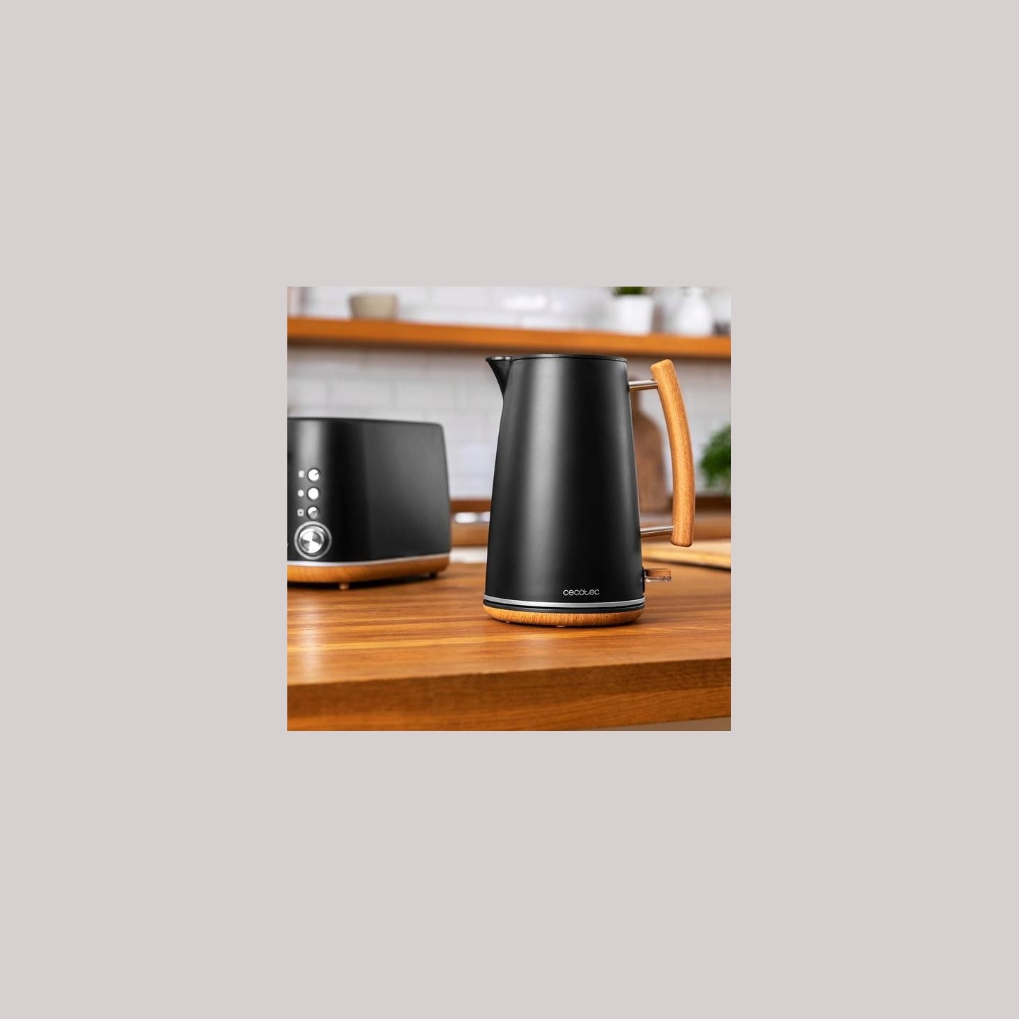 Cecotec Kettle | ThermoSense 400 | Electric | 3000 W | 1.7 L | Stainless steel/BPA | 360° rotational base | Black Woody
