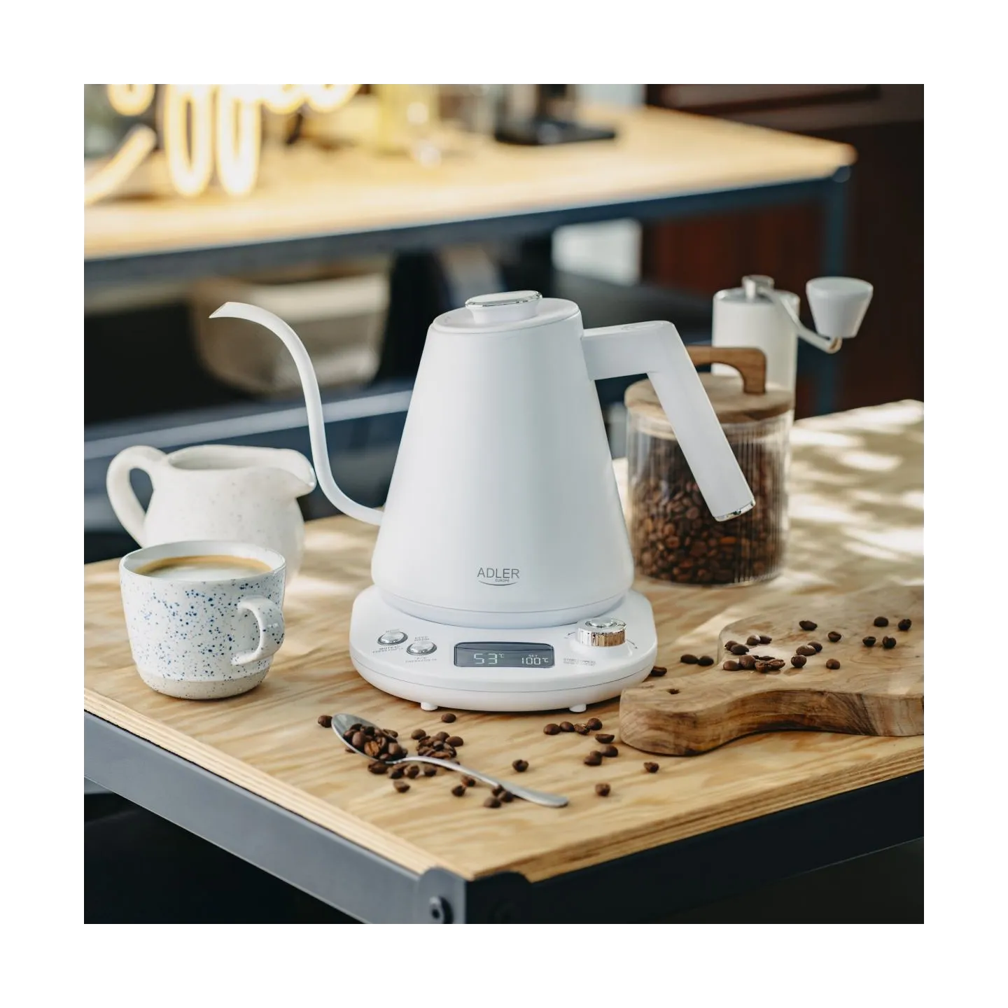 Adler | Kettle | AD 1349w | Electric | 1100 W | 1 L | Stainless Steel | 360° rotational base | White
