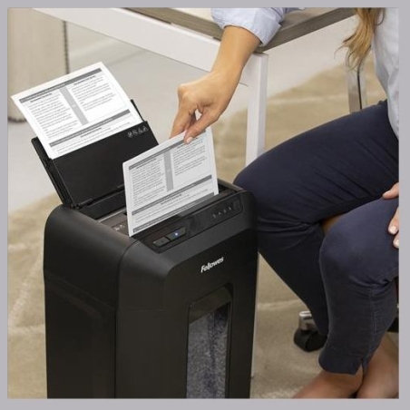 Fellowes Mini-Cut | AutoMAX 90M | Black | 17 L | Paper shredding | Credit cards shredding