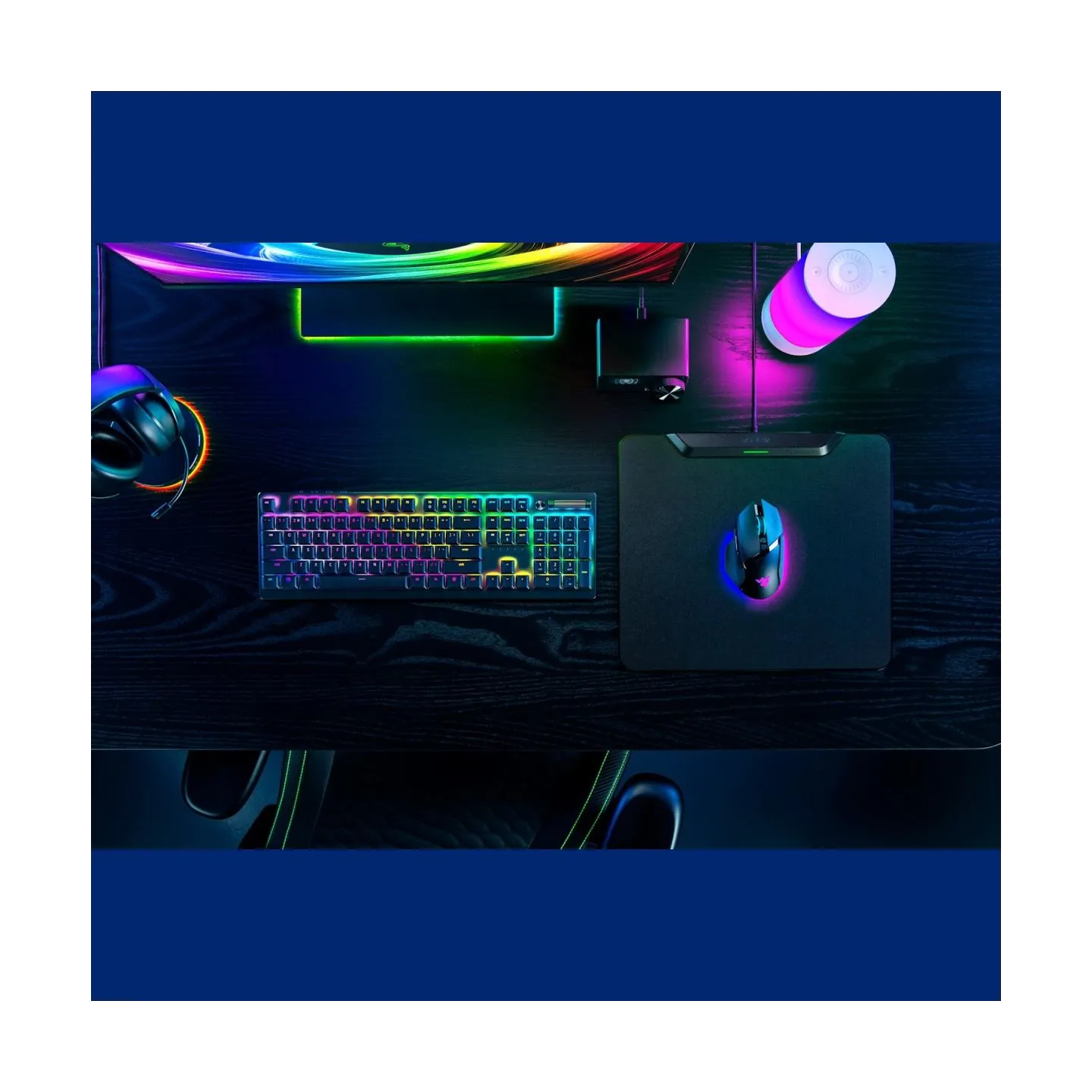 Razer | Wireless Charging Gaming Mouse Mat and Puck, Hard Edition | HyperFlux V2 Wireless Charging System | Gaming Mouse Mat | 3