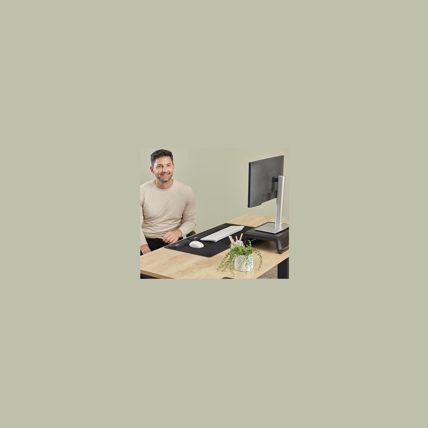 Fellowes | Breyta Palm Wrist Rest | Black