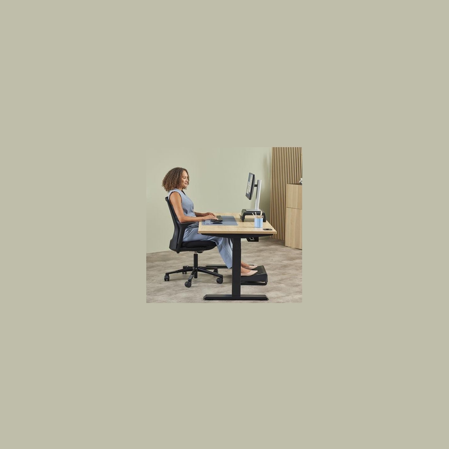 Fellowes | Breyta Palm Wrist Rest | Marine