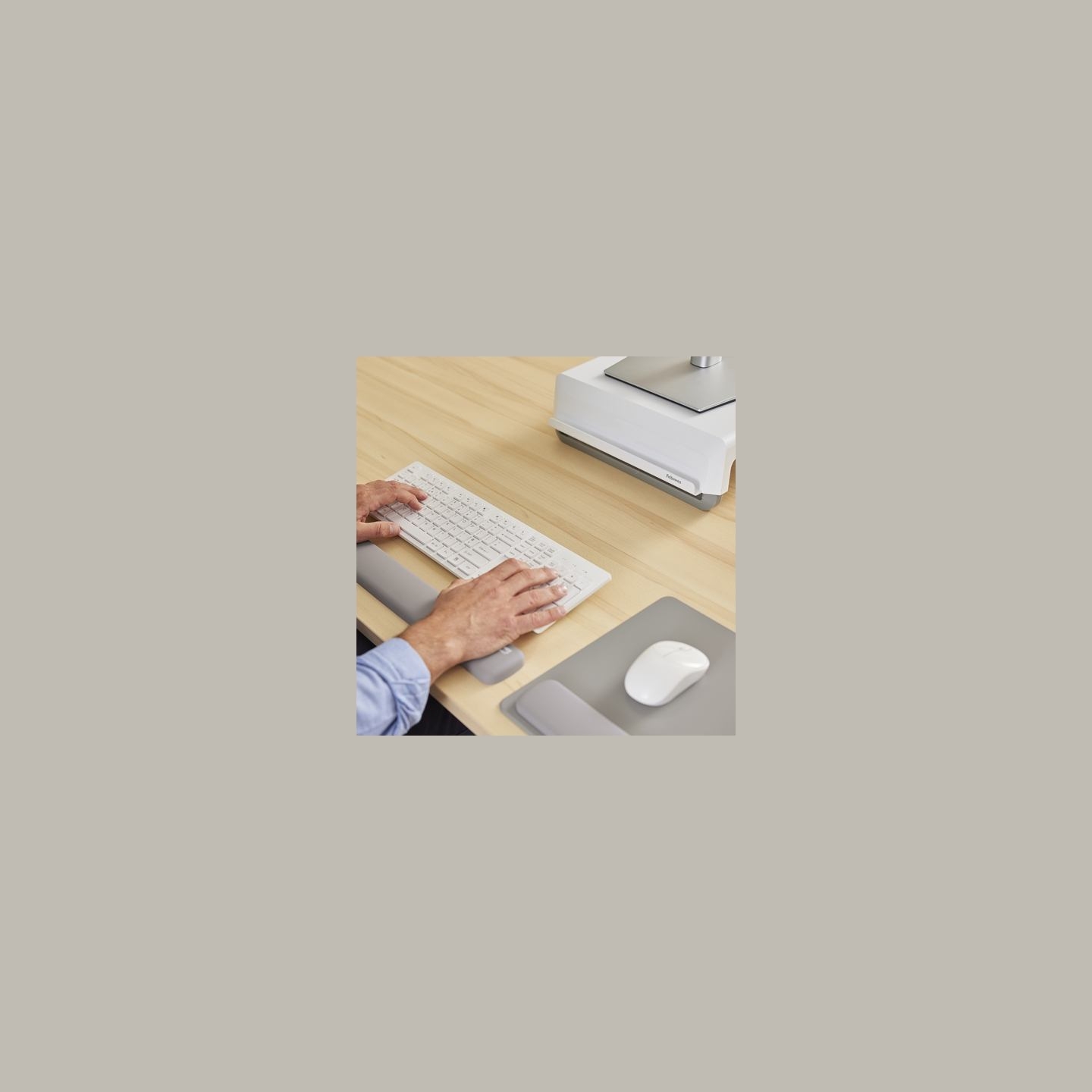 Fellowes | Breyta Keyboard Wrist Rest | Grey