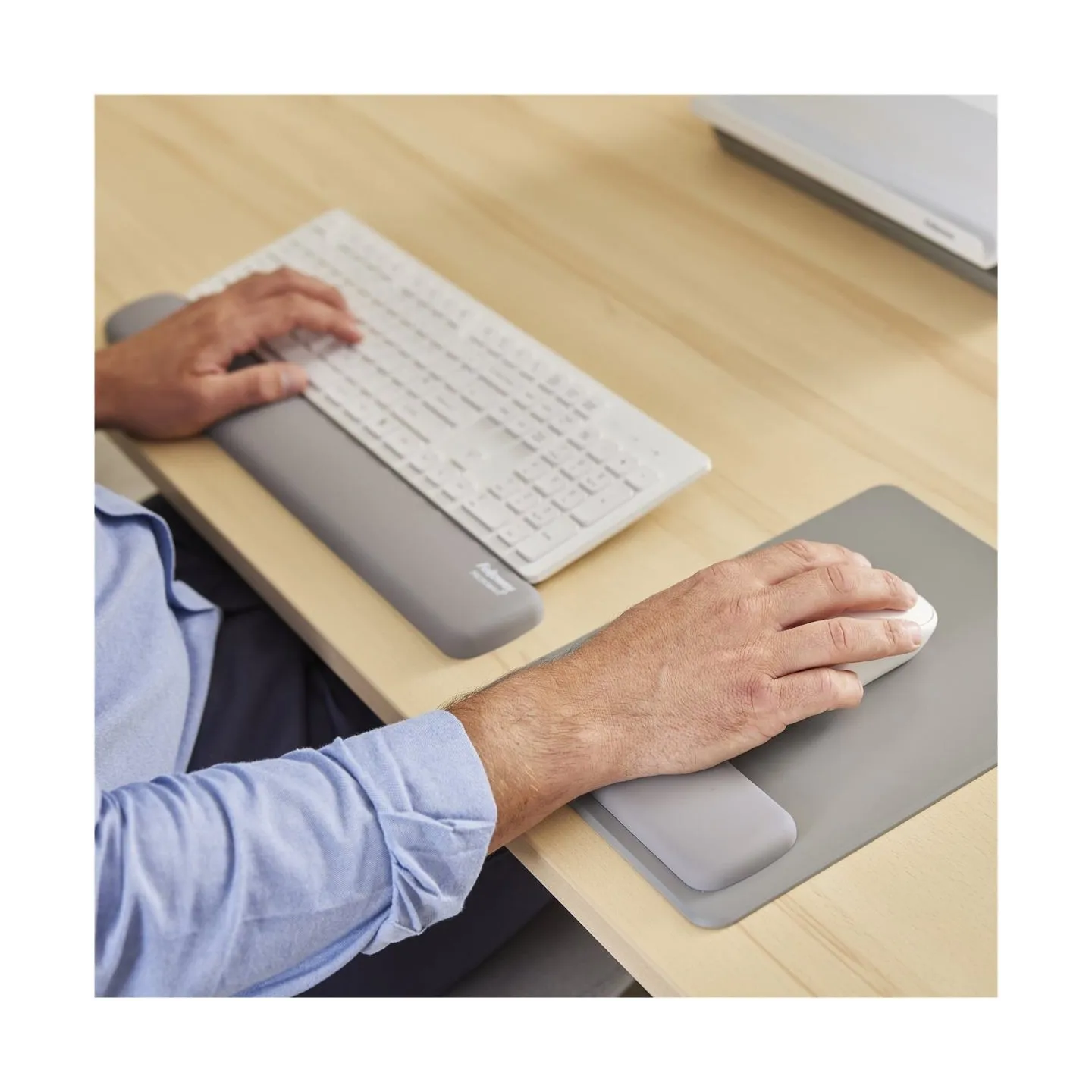 Fellowes KEYBOARD ACC WRIST RESTS/GREY 100142576 FELLOWES