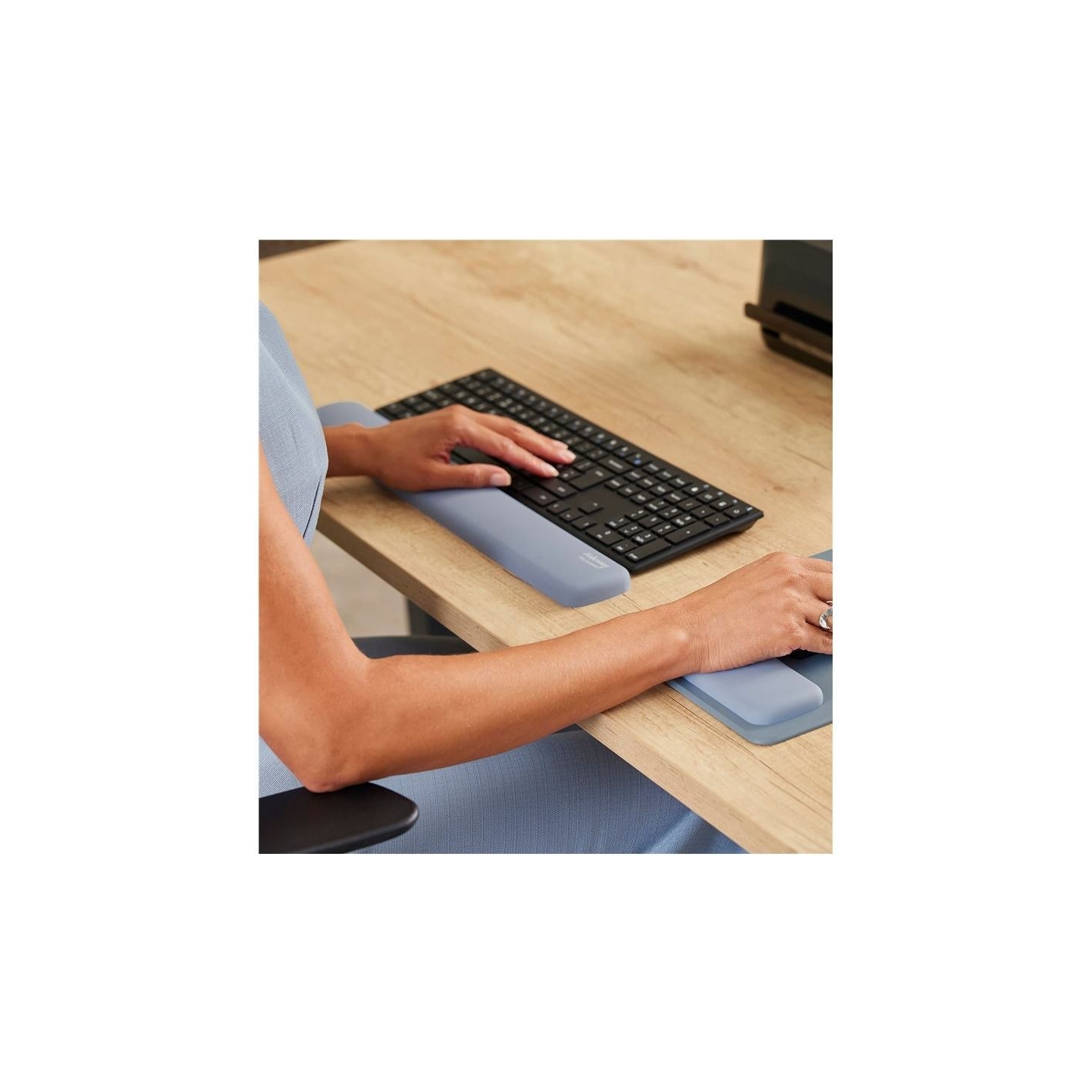 Fellowes KEYBOARD ACC WRIST RESTS/MARINE 100142577 FELLOWES
