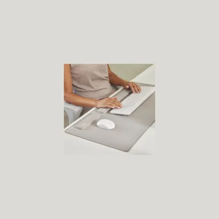 Fellowes | Breyta Keyboard Wrist Rest | Sand