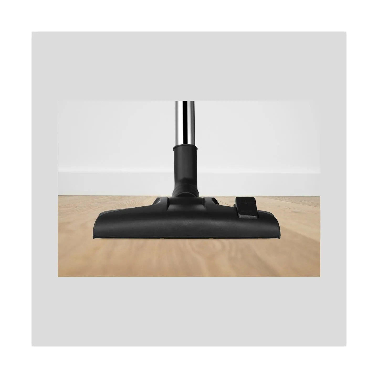 Midea Vacuum Cleaner | C5 MC01PLWH | Bagless | Power 700 W | Dust capacity 1.5 L | White