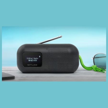 Muse | Speaker With FM Radio | M-750 FBT | 10 W | Waterproof | Bluetooth | Black | Portable | Wireless connection