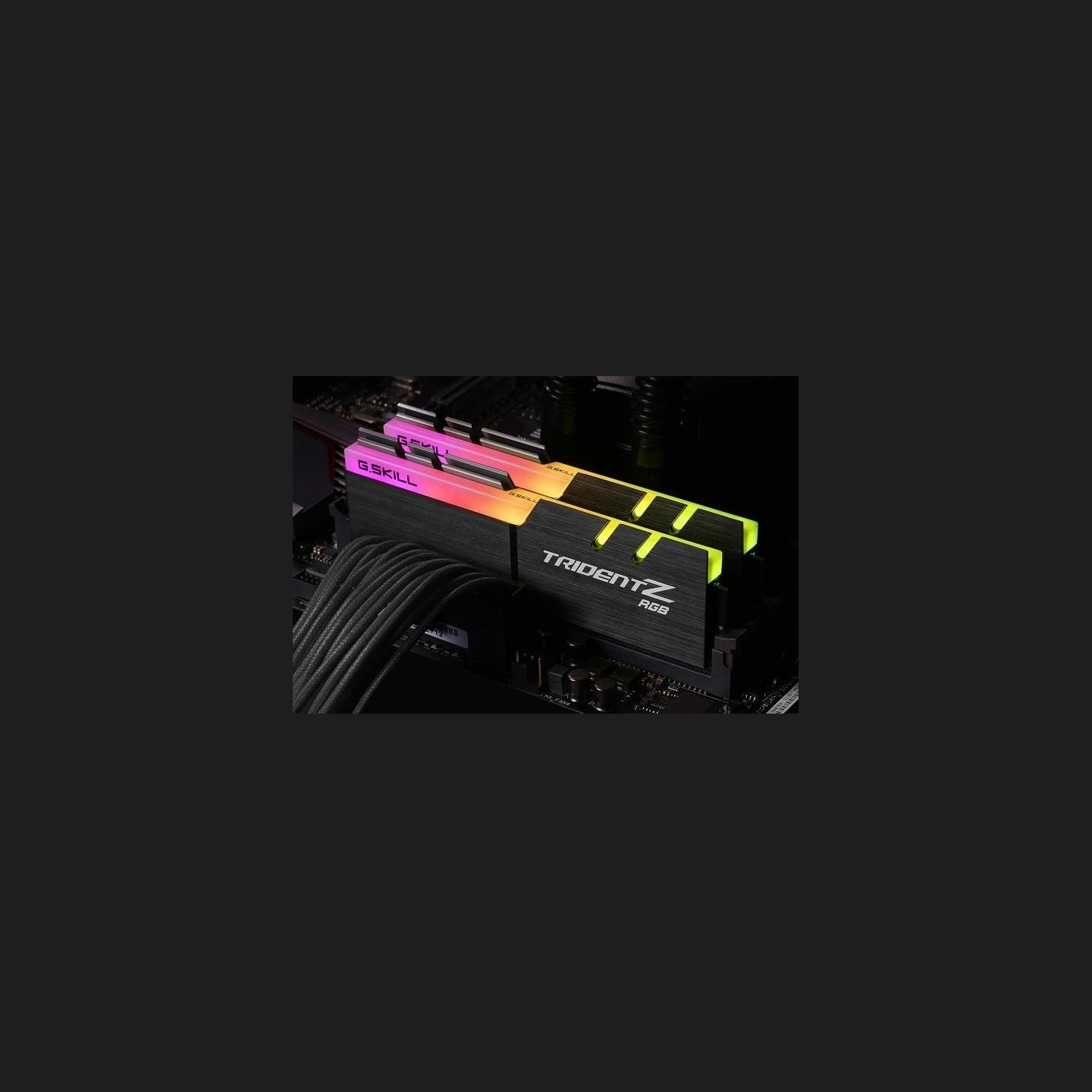 G.skill | Trident Z RGB (For AMD) | 32 Kit (16GBx2) GB | DDR4 | 3200 MHz | PC/server | Registered No | ECC No