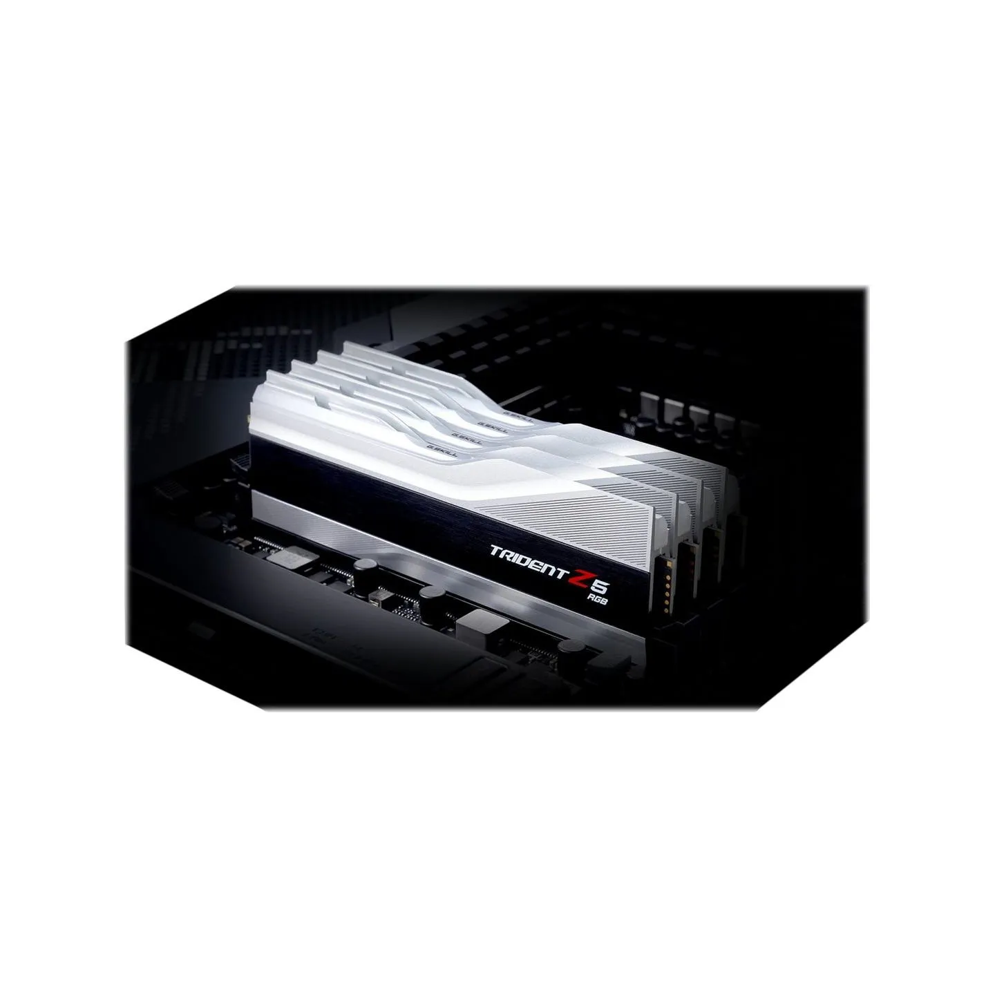 G.skill | Trident Z5 RGB | 32 GB | DDR5 | 5600 MHz | PC/server | Registered No | ECC No