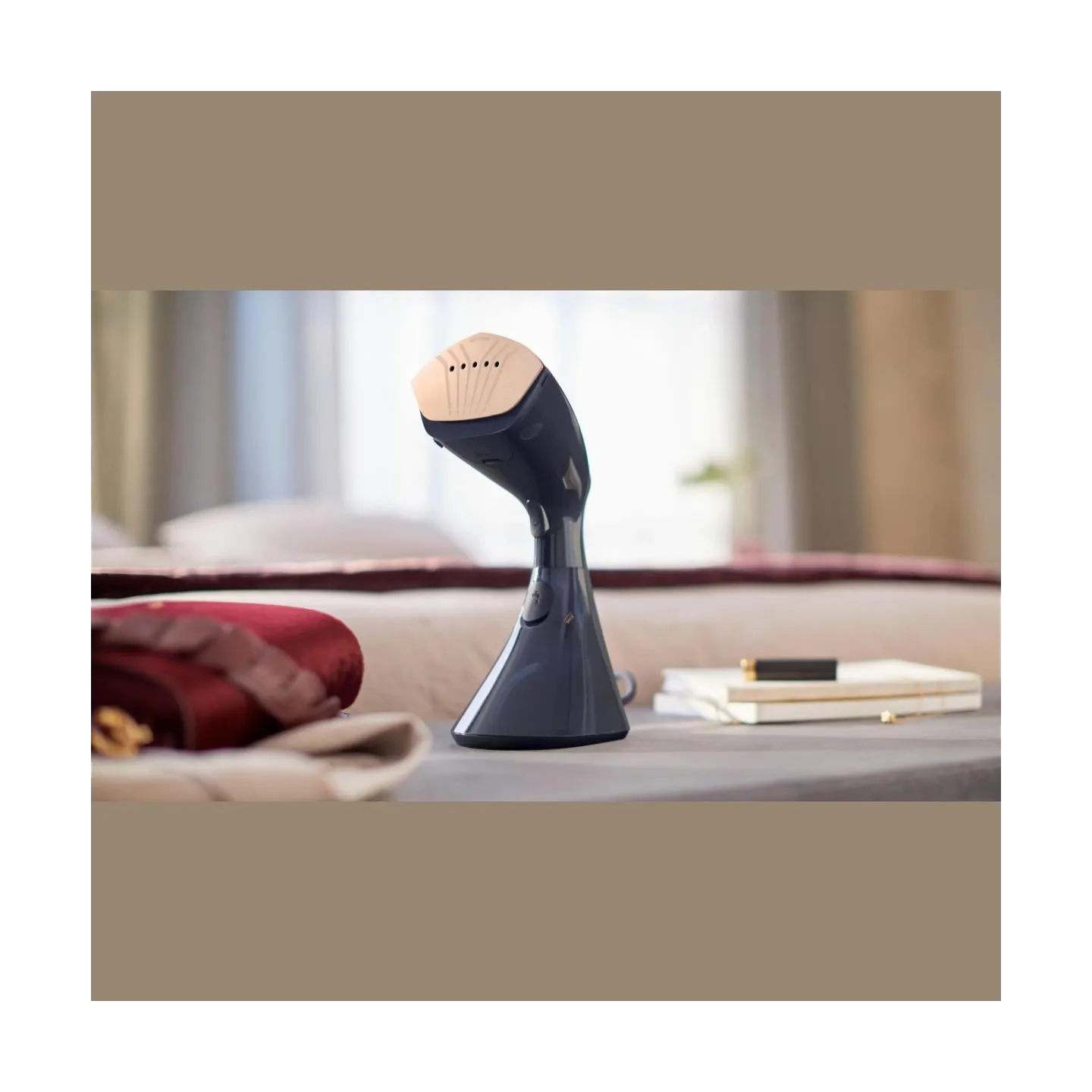 Philips 8000 Series Handheld Steamer with brush GC810/20 1600W, 230ml water tank, heated plate,  2-in-1 vertical and horizontal 