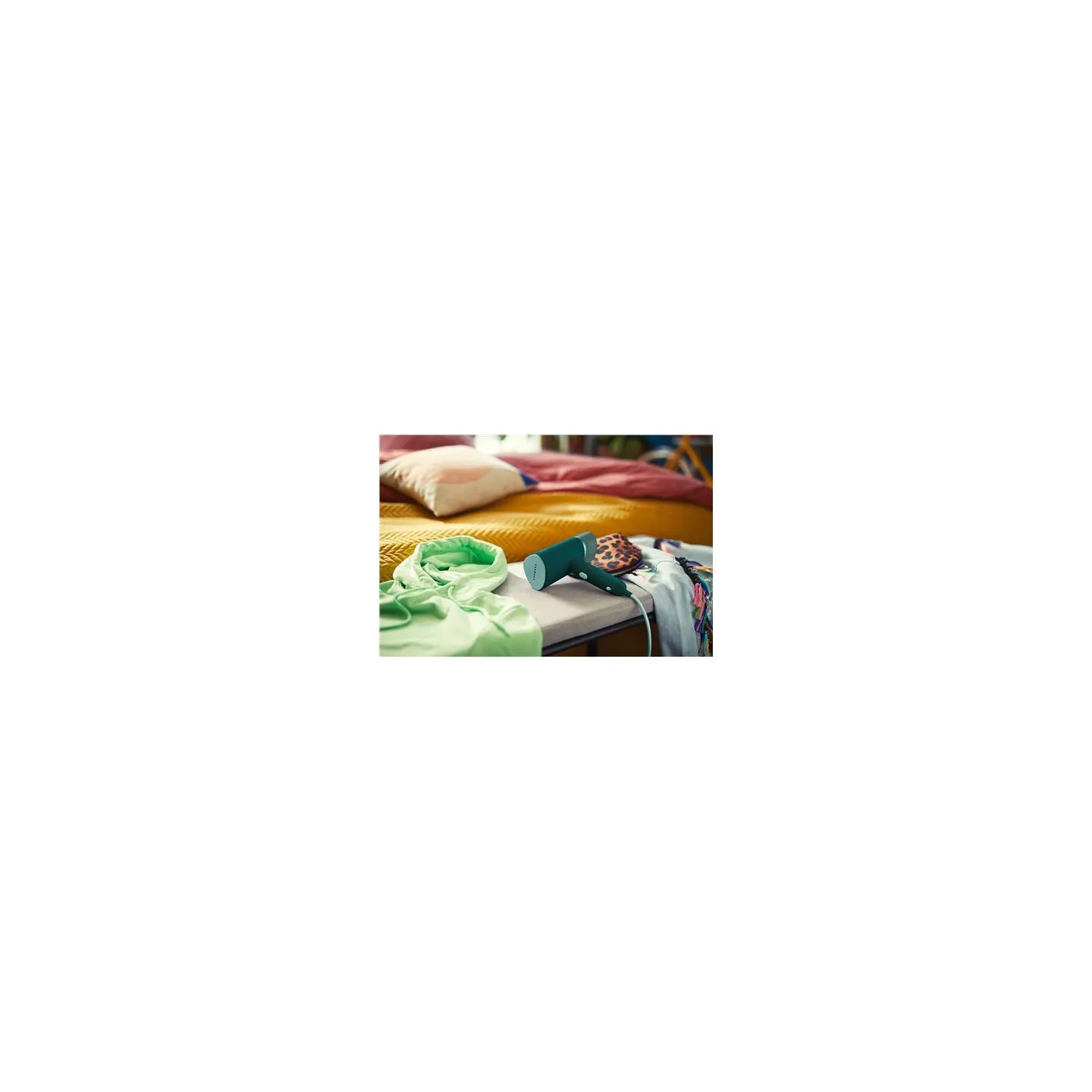 Philips | Steam Iron | STH3020/70 | Handheld | 1000 W | 0.12 L | 20 g/min | Dark Green