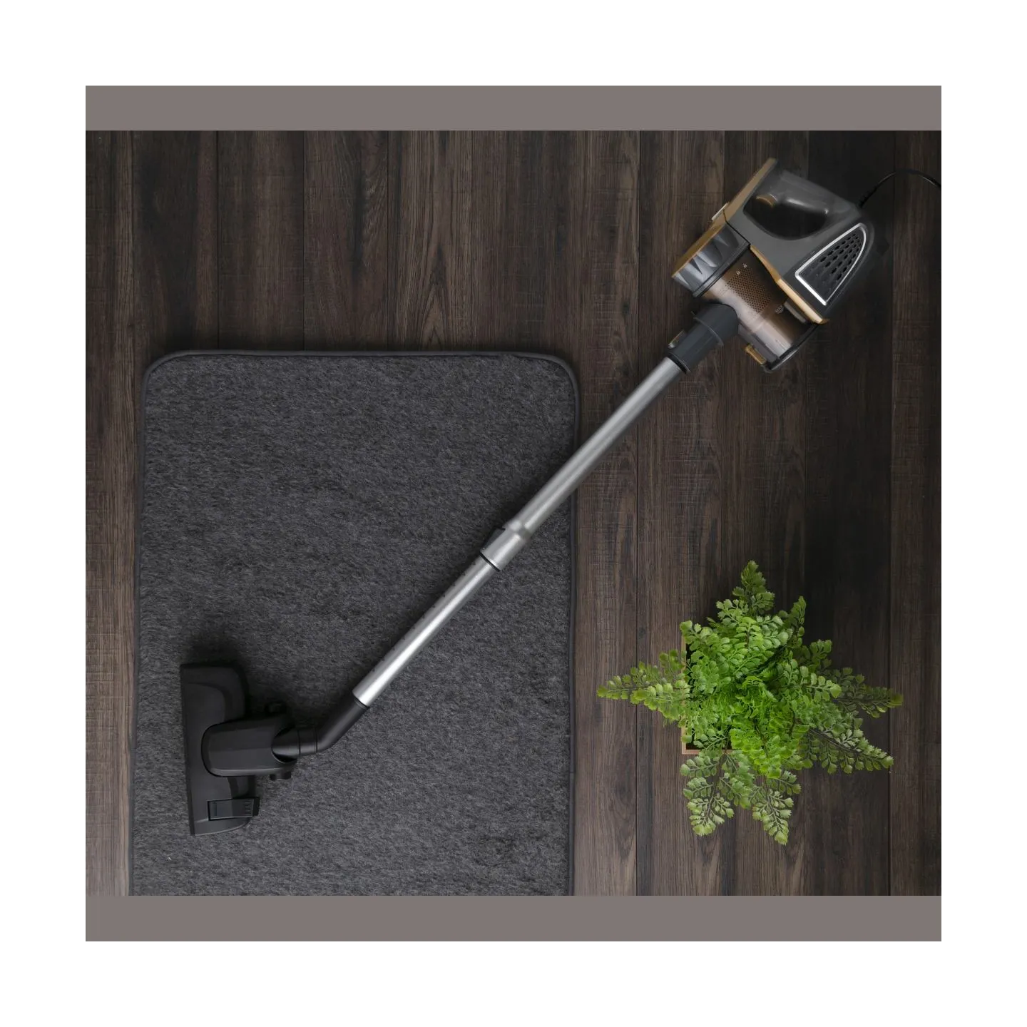 Adler Vacuum Cleaner | AD 7036 | Corded operating | Handheld | 800 W | 220-240 V | Operating radius 6 m | White | Warranty 24 mo