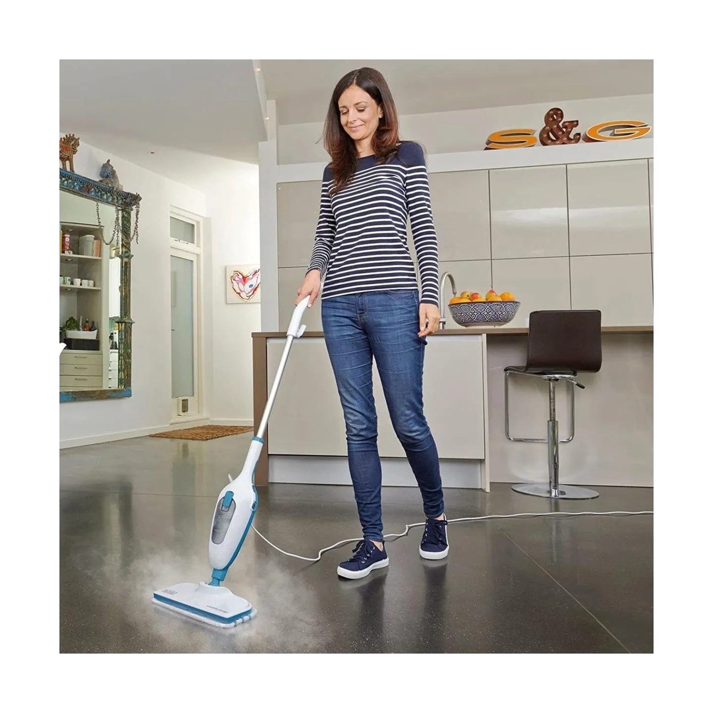 Black & Decker | Steam Mop | FSMH13E5-QS | Corded operating | 1300 W | White