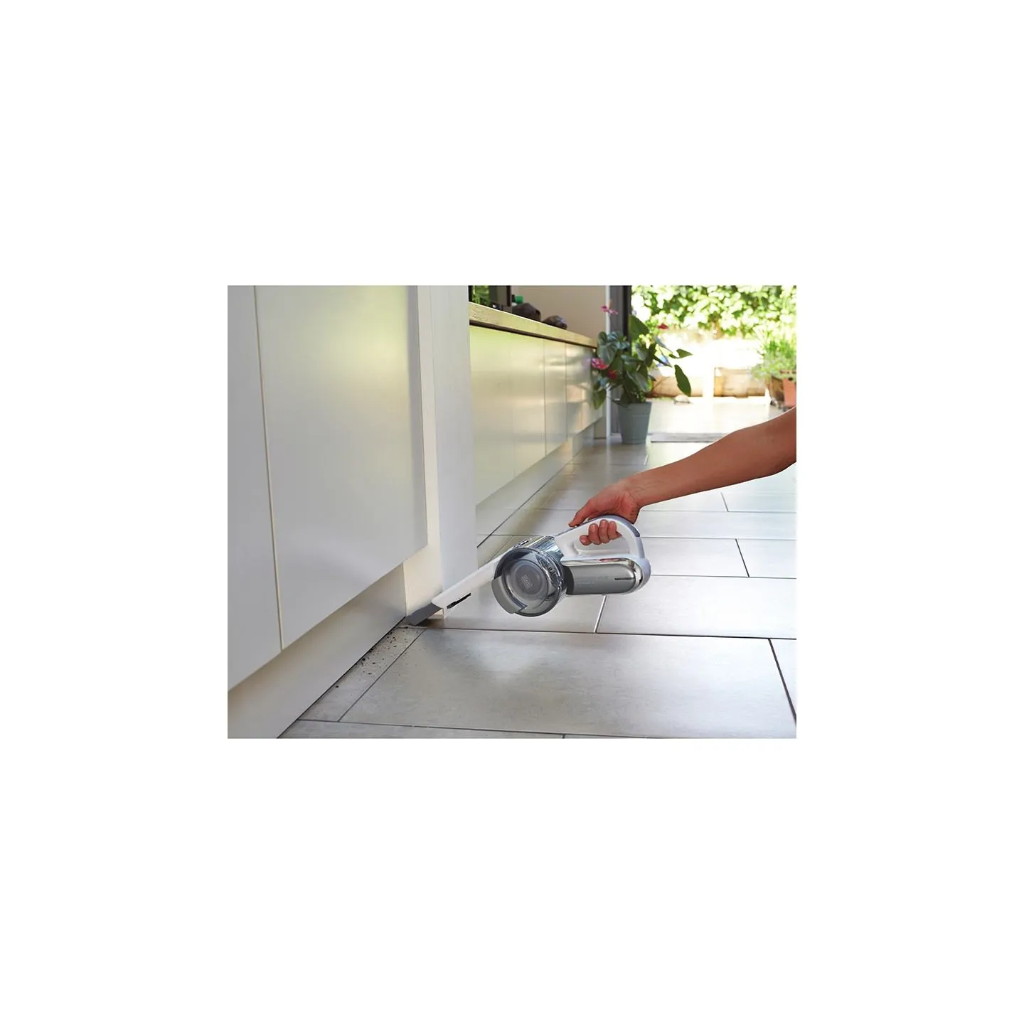 Black & Decker | Vacuum Cleaner | PV1820L-QW | Cordless operating | Handstick | 18 V | Operating time (max) 13 min | White