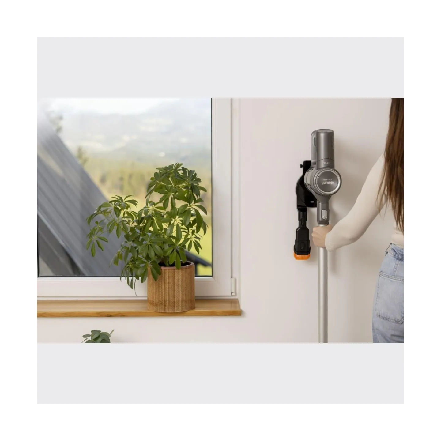 Gorenje SVC252420FFA | Vacuum Cleaner | Cordless operating | Stick/handheld | 300 W | 25.2 V | Operating time (max) 60 min | Ant
