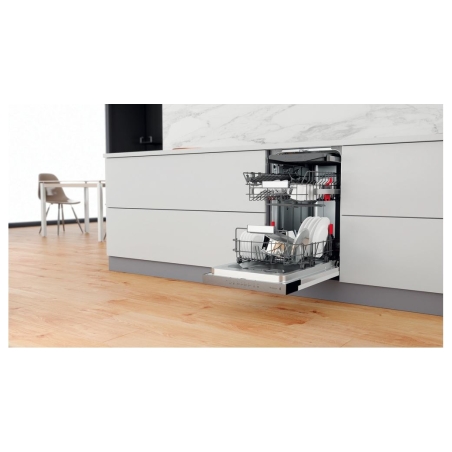 Whirlpool Dishwasher | WSBO 3O34 PF X | Built-in | Width 45 cm | Number of place settings 10 | Number of programs 8 | Energy eff