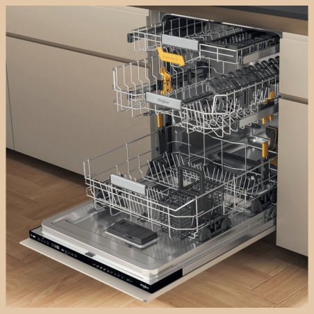 Whirlpool Dishwasher | WH8IC15B4M6LHC0 | Built-in | Width 60 cm | Number of place settings 15 | Energy efficiency class C | Disp