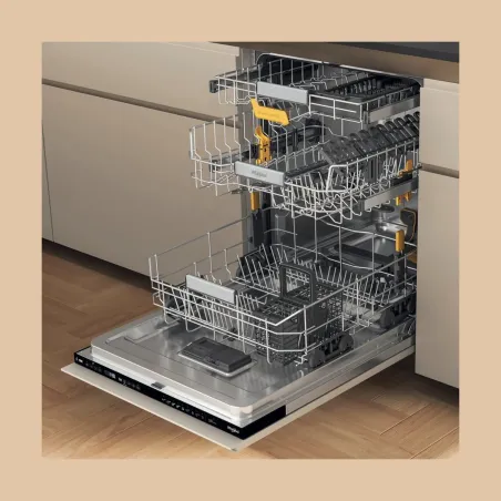 Whirlpool Dishwasher | WH8IC15B4M6LHC0 | Built-in | Width 60 cm | Number of place settings 15 | Energy efficiency class C | Disp